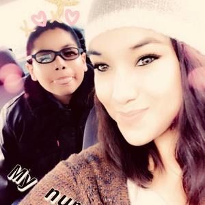 Meet your Posher, Cassandra